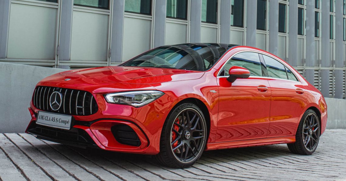 我国最便宜性能 Coupe！MercedesAMG CLA45 S，一辆 421PS+500Nm，4秒可破100KM/H 的超帅轿跑！ AUTO123
