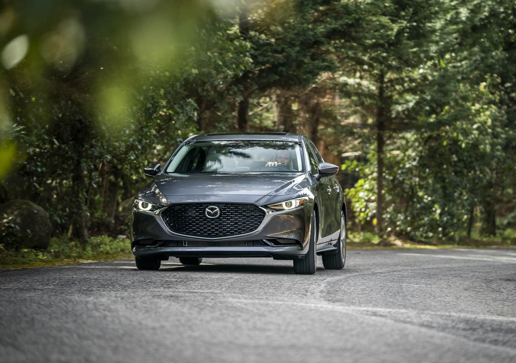 2022 Mazda 3 Carbon Edition