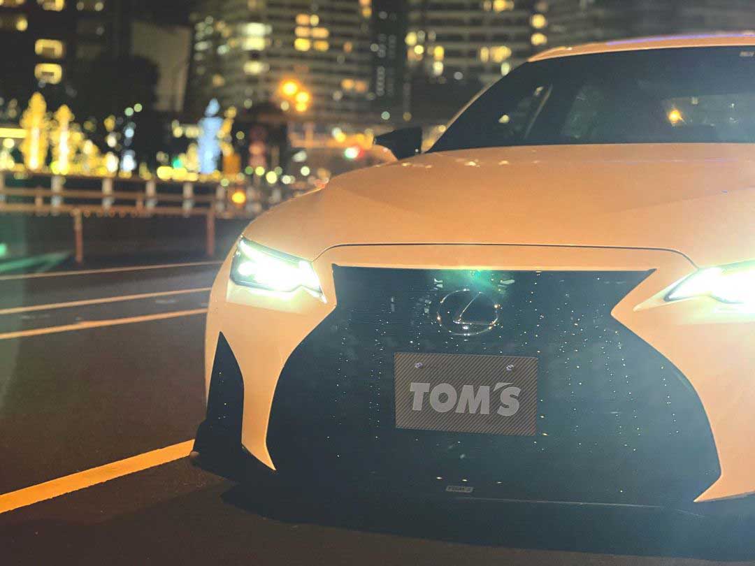 Lexus IS TOMS Racing