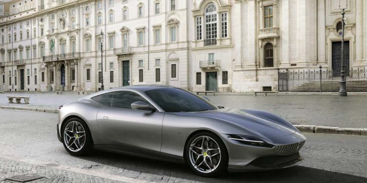 Ferrari Roma 炫酷登场，百公里加速3.4秒，最高时速320KM/H