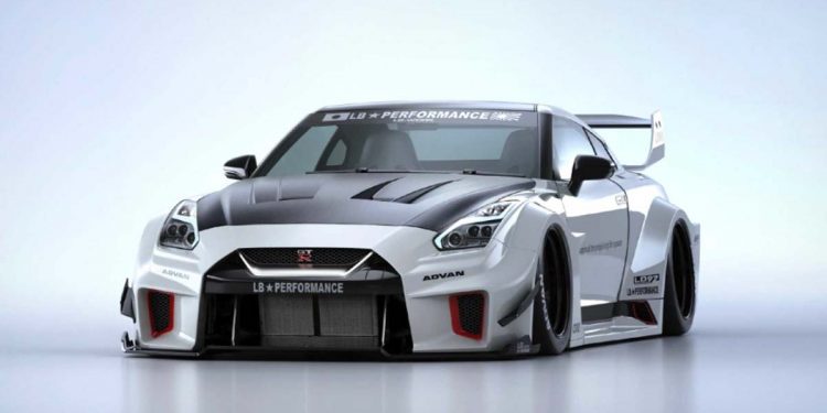 由 Liberty Walk 打造!Nissan GT-R R35 Liberty Walk 宽体空力套件霸气登场,国外要价大约30万马币