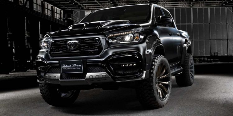 颜值爆表！WALD 为 Toyota Hilux 推出 Black Bison 改装套件