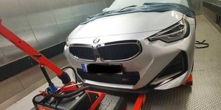 AMG CLA 的天敌即将登场？BMW M240i Coupe 实车照流出，马力有望直逼383Hp！