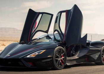 SSC Tuatara 打败 Bugatti Chiron，成为地表最速超跑，极速可达533KM/H！