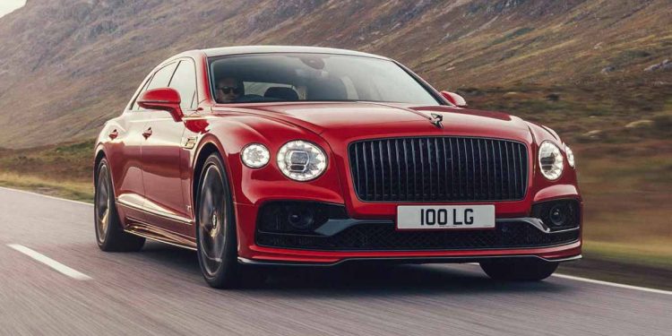 Bentley Flying Spur V8 登场,马力直逼542Hp,扭力高达770Nm!