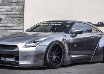 Nissan GT-R R35，二手价不到 RM200,000 的跑车！拥有480Hp+580Nm，极速可达300KM/H！