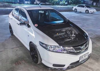 这辆 Honda City 有607PS 的最大马力！搭载 K24 VTEC 引擎+ Turbo！