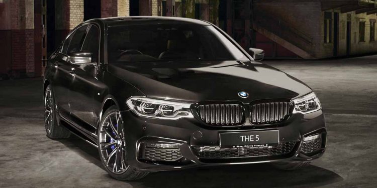 每月只需 RM4,488 就可拥有一辆全新的 BMW 530i M Sport Dark Shadow Edition!全黑的 BMW 帅爆了!