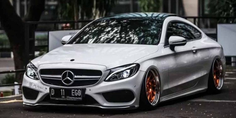 Mercedes-Benz C200，一辆二手价不到 RM130,000，拥有184Hp/300Nm 的高颜值豪华轿车！