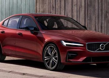 Volvo S60 T8 R-Design，一辆拥有407Hp+640Nm，0-100KM/H 只需4.4秒的高级 Sedan！重点是二手价省了 RM47,000！