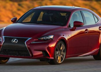 不到 RM140,000 你就可以买到二手 Lexus IS250！拥有207PS 的 V6 引擎，超高的颜值以及奢华的设计！