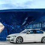 vBMW 330e