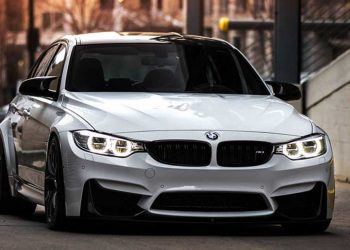 每月只需 RM1263 就可以拥有一辆252Hp+420Nm 的 BMW 3 Series F30！又帅，又快，0-100KM/H 只需6.1秒！