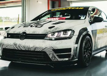 REVO Volkswagen Golf R，我国 Sepang 赛道最快 VW Golf R 之一，马力 500WHP！