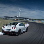 Nissan GT-R R35 details