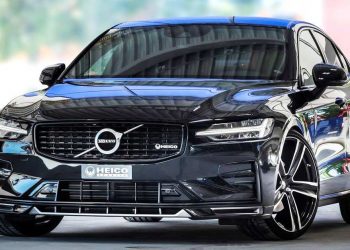 Volvo S60 T8 R-Design，二手价只需 RM248K，同级动力最强，拥有407Hp+640Nm，4.4秒可破百！
