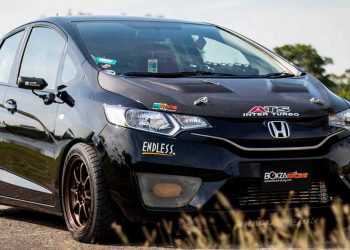 Honda Jazz GK5 爆改实战！1.5L i-VTEC 引擎炸出 480Hp，连 Type R 都要讲 Sorry！