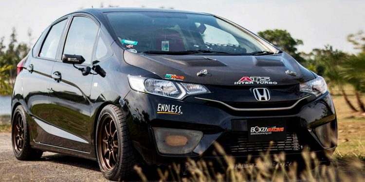 Honda Jazz GK5 爆改实战！1.5L i-VTEC 引擎炸出 480Hp，连 Type R 都要讲 Sorry！