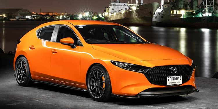 Mazda 3 Hatchback,我国值得入手的新车!操控同级最强之一,外形酷炫,质感可媲美德系对手!