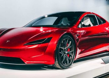 Tesla Roadster 2 确定采用 SpaceX 火箭技术，1.1秒可破100KM/H，扭力达10,000Nm 变态境界！
