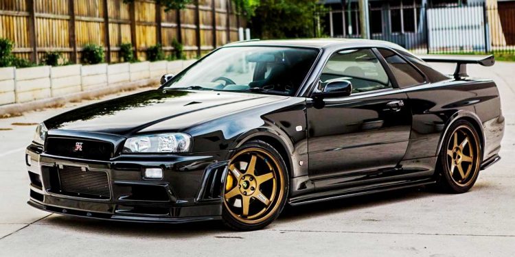 Nissan Skyline GT-R R34 我国寻找新主人，经典 JDM “哥斯拉”开出 RM500,000 的天价！
