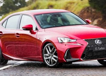 RM210,000 买 Lexus IS200t 日系涡轮房车，你们觉得值得吗？