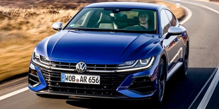 普通版都 300Hp!Volkswagen 公布新款 2022 Arteon 动力配置,2.0L Turbo 引擎性能再升级!