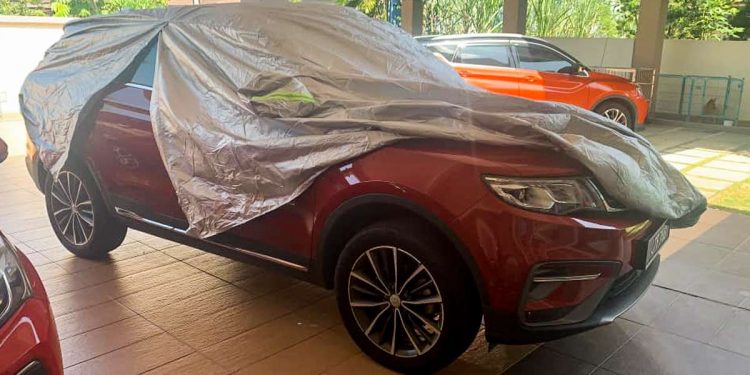 保护爱车神器：Car Cover 汽车防护罩！再不怕汽车日晒雨淋，还防尘，防水以及防刮花！（商业资讯）