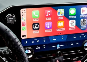Apple CarPlay 最要命！国际道路安全机构统计“9种危险驾驶的行为”，你们有这些开车的坏习惯吗？