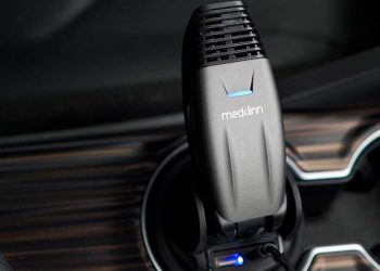 你爱车现在最需要的汽车配件：Car Air Sterilizer 车载空气净化 + 消毒器！（商业资讯）