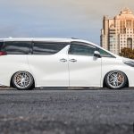 Toyota Alphard Convert Lexus LM