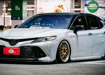 你敢说这辆 Camry 是 Uncle 车吗？花 RM28K 改装一辆 Toyota Camry 是什么概念？大概就是帅到分手！