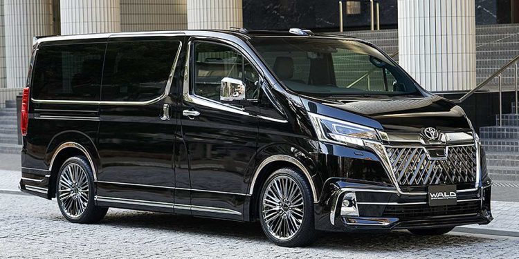 大马政府应该用这辆做官车!Toyota GranAce 登陆我国,比 Alphard/VellFire 高级,开价 RM440,000!