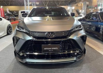 Artisan Spirits 2021 Toyota Harrier