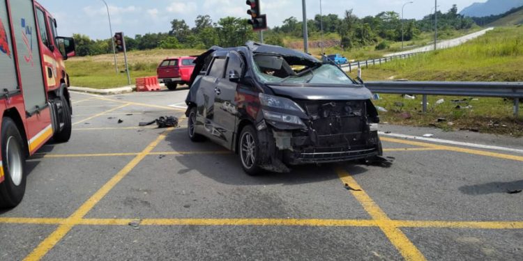 Malaysia New Year Crash