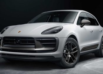 2022 Porsche Macan T
