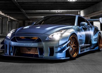 Liberty Walk Nissan GT-R R35 1580Hp