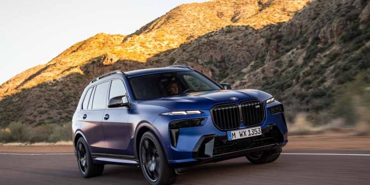 2023 BMW X7