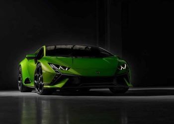 最终版 “小牛” 杀到！Lamborghini Huracan Tecnica 全球发表，5.2L V10 赛车引擎，马力 630Hp，极速 325KM/H！