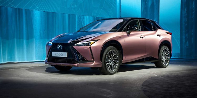 Lexus RZ 450e