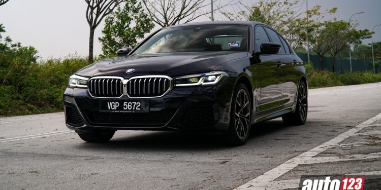 2022 BMW 530e M Sport