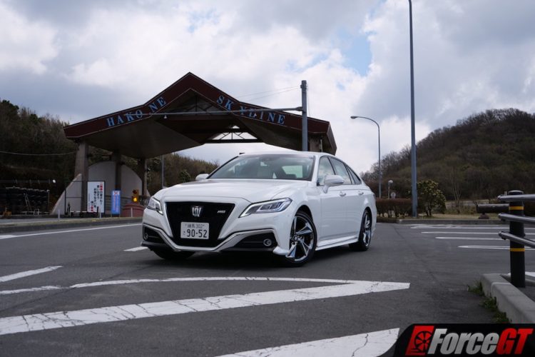 值得入手的豪华车：Toyota Crown RS！约 RM218,000 买到，2.0L Turbo 引擎，马力 241Hp 日系老板车 ...