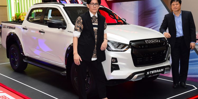 Isuzu D-Max X-Terrain 将在 2022 年吉隆坡时装周(KLFW)亮相!引领时尚的潮流皮卡以独特的气质让你眼花撩乱!