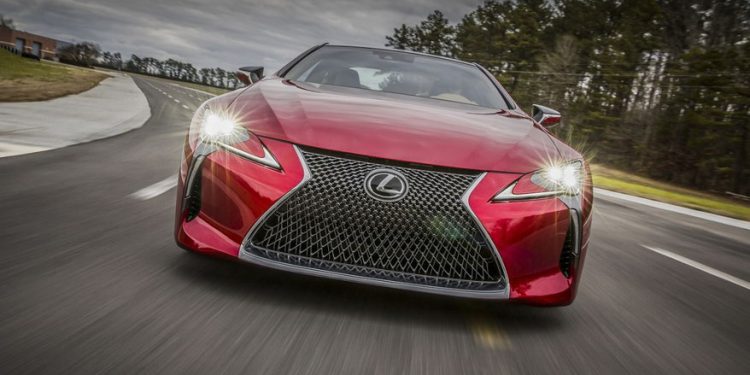 我国值得入手的跑车:Lexus LC500!最低 RM470,000 可带回家,5.0L V8 引擎,马力 470Hp,超级帅!