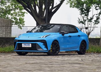 预售价 RM200,000 内！新款 Lynk&Co 03+ Cyan 性能版登场，马力 254PS，未来确定进军我国市场！