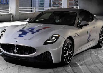 马力 1200Hp！全新 Maserati GranTurismo Folgore 正式登场，极速 320KM/H，0-100KM/H 只需 2.6 秒！