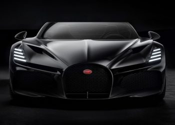 售价 RM31,200,000！地表最速敞篷超跑 Bugatti Mistral 我国开卖，全球 99 辆，马力 1600PS，极速超过 490KM/H！