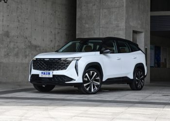 未来的 Proton X70！全新 Geely 博越 L 发表，1.5T 四缸涡轮引擎，马力 218Hp，售价 RM82,500 起跳！