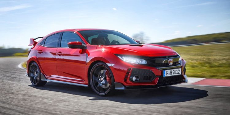 我国值得入手的性能车:Honda Civic Type R FK8!约 RM260,000 可买到,2.0L VTEC Turbo,马力 320PS!