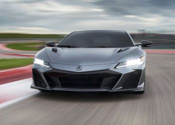 再见了，东瀛法拉利！新一代 Honda NSX 向现实低头，或成为 EV 电动超跑，3.5L V6 双涡轮引擎没了！